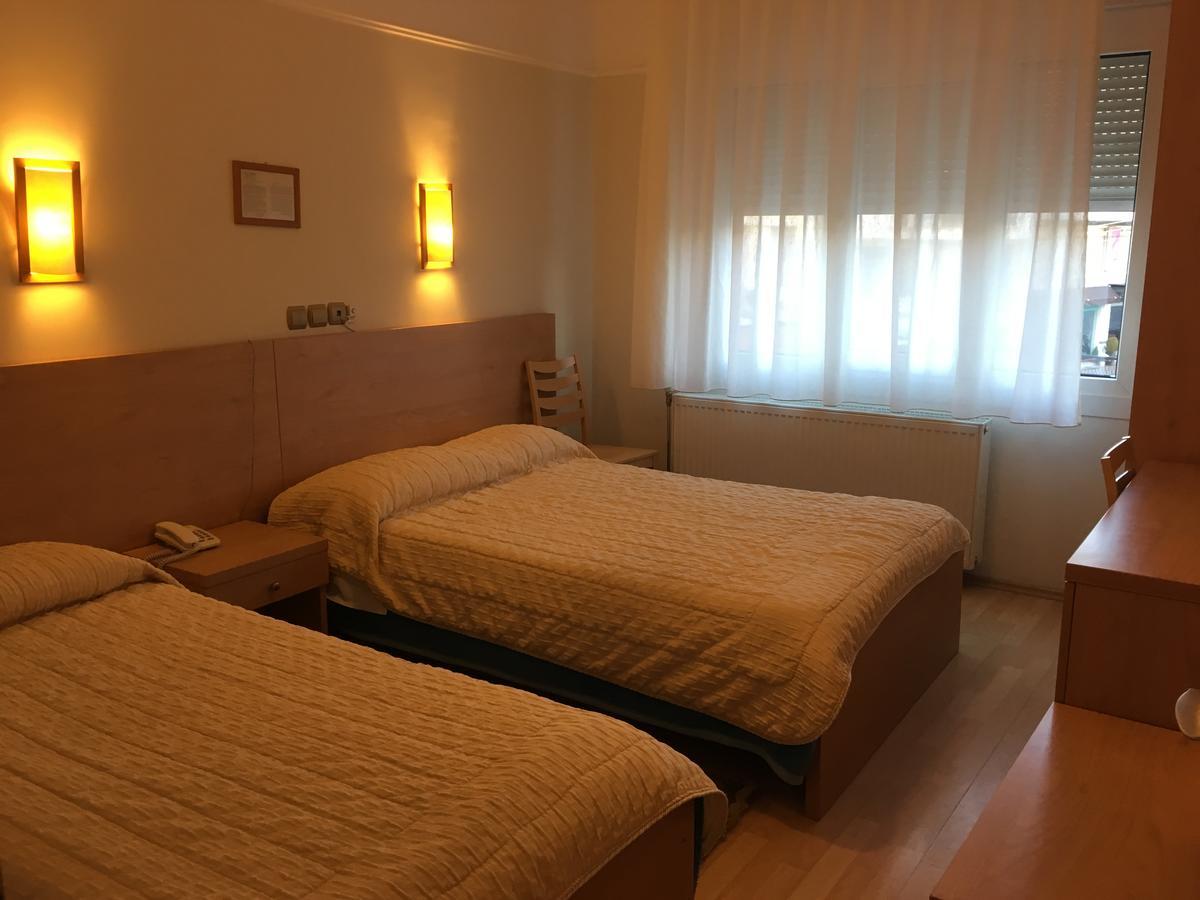 Hotel Orestion カストリア エクステリア 写真