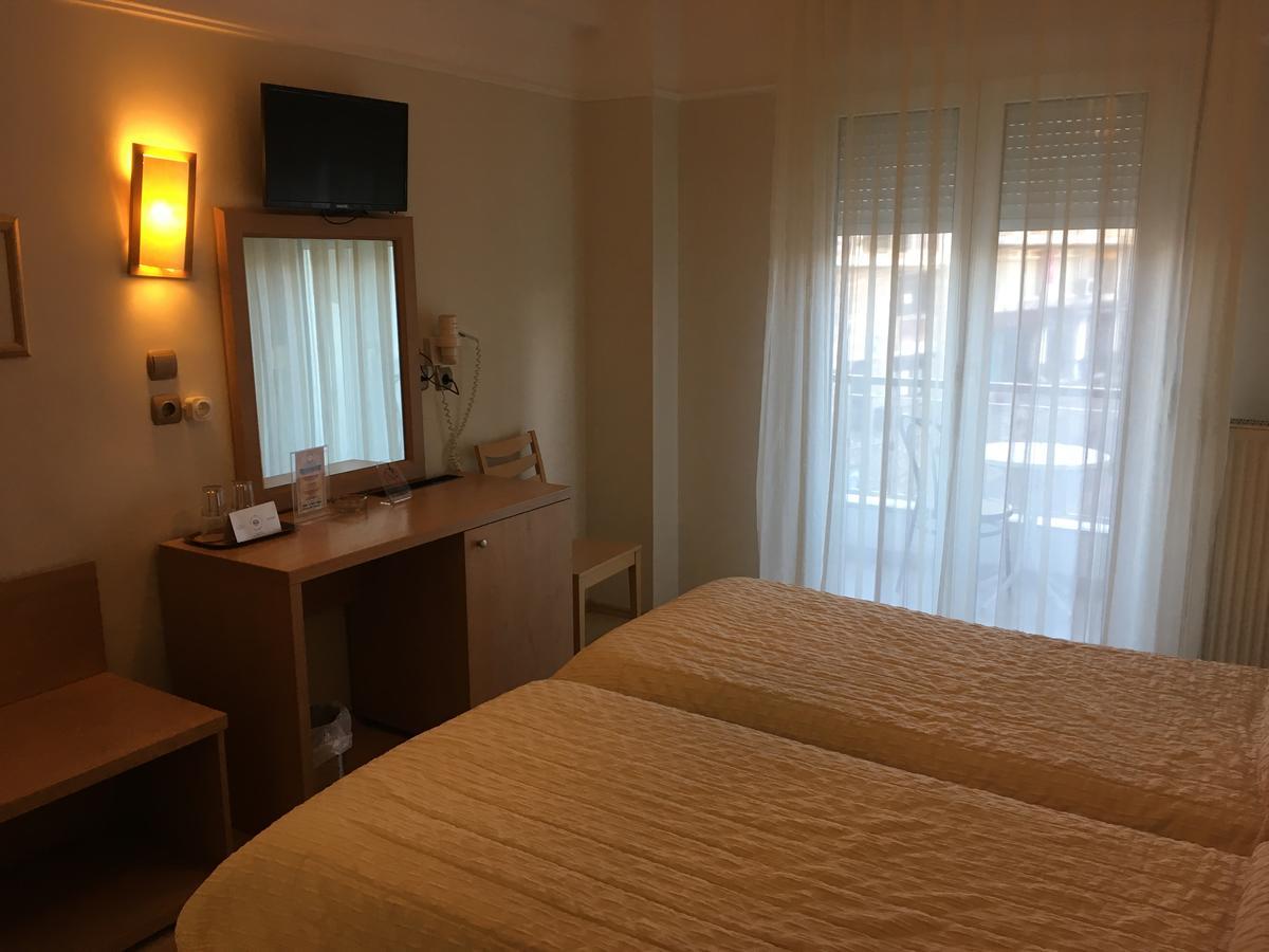Hotel Orestion カストリア エクステリア 写真